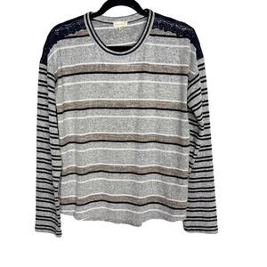 New Hem & Thread Medium M Gray Striped Navy Blue Lace Shoulder Detail Knit Top